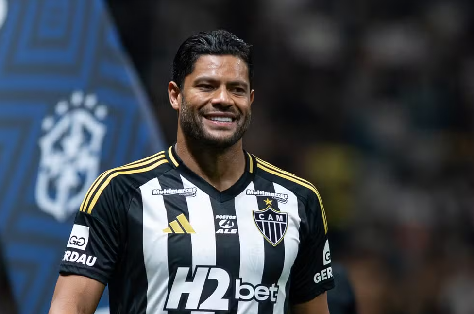 Hulk dá sinal positivo ao Fluminense, e estafe do jogador tenta costurar liberação com Atlético-MG